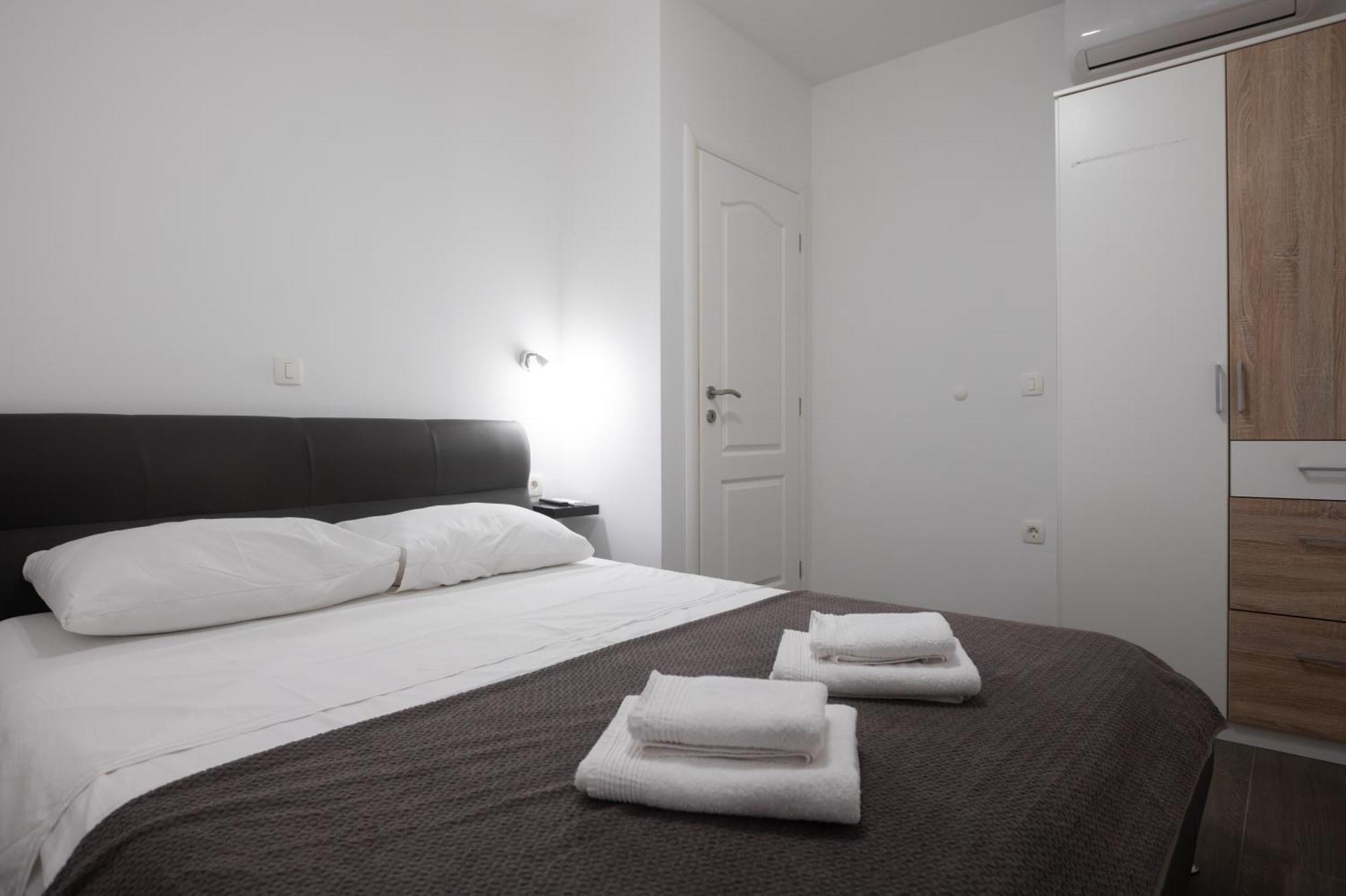 Pyrotima Apartments Zára Kültér fotó