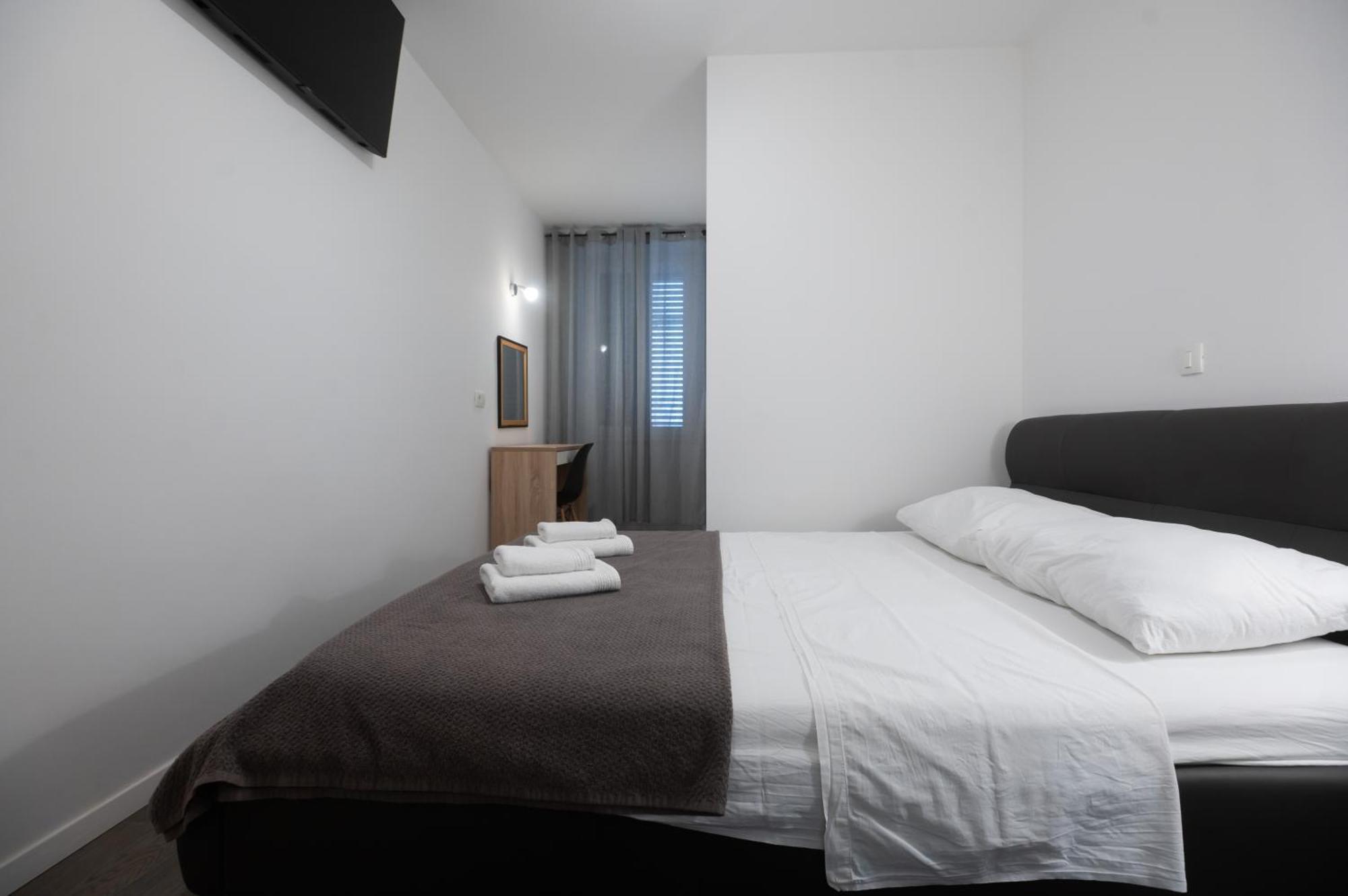 Pyrotima Apartments Zára Kültér fotó